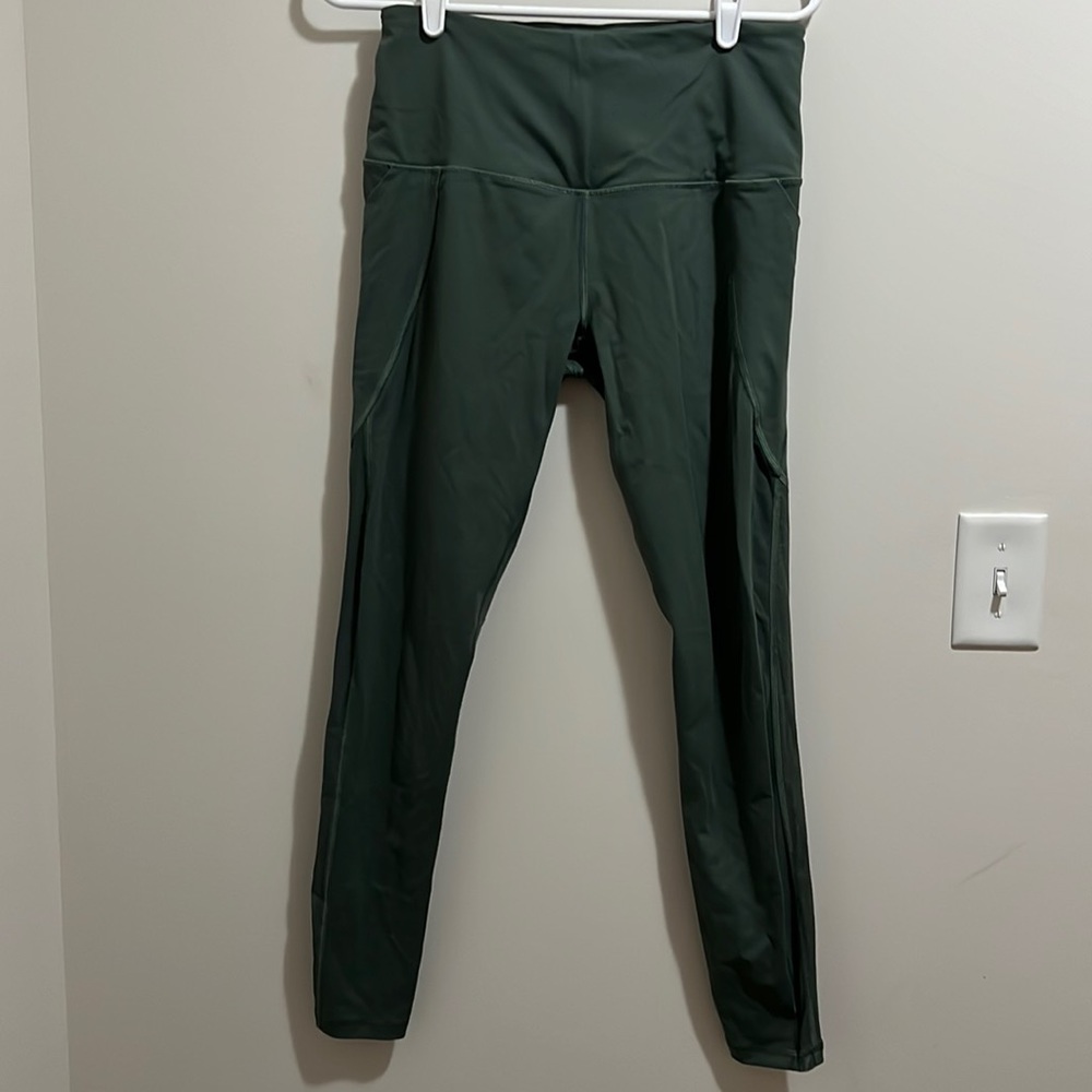 Victoria’s Secret Knockout Legging